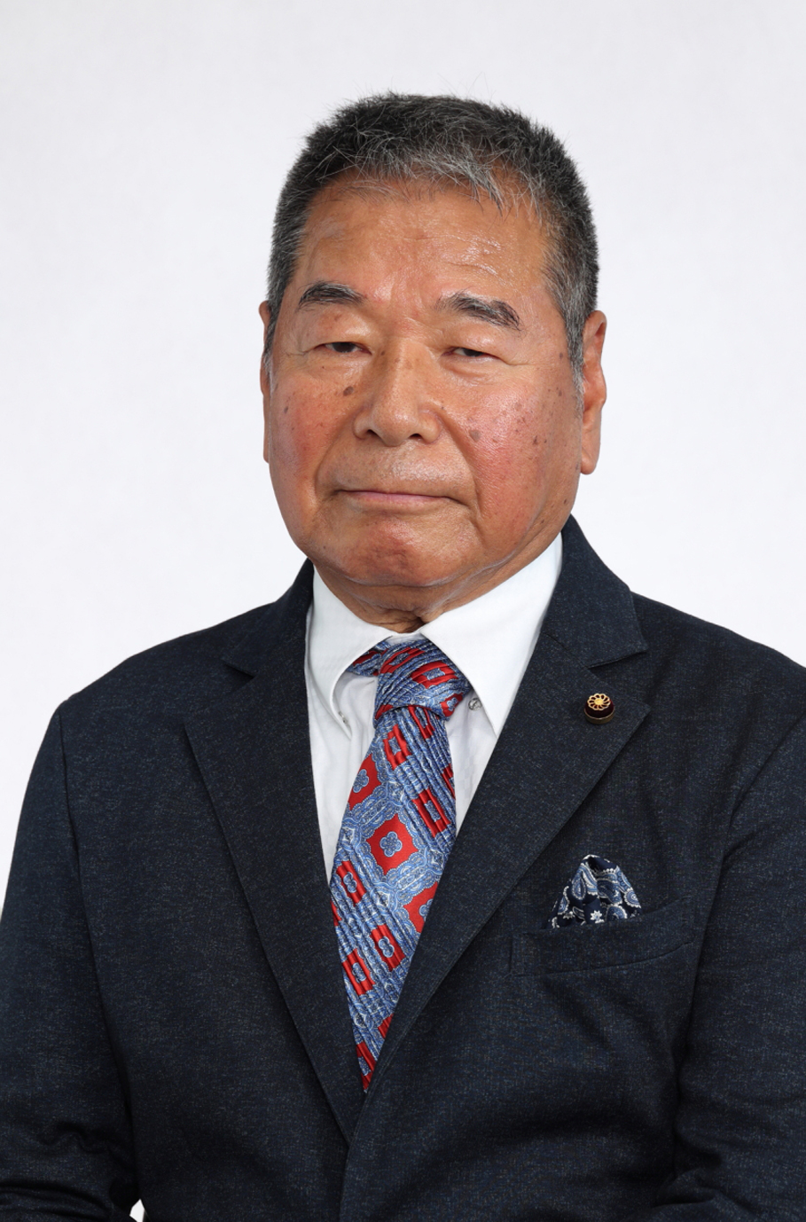 鍔本規之議員の写真