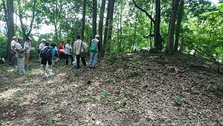 関市弥勒寺官衙遺跡群・池尻大塚古墳・塚原遺跡公園見学の様子6