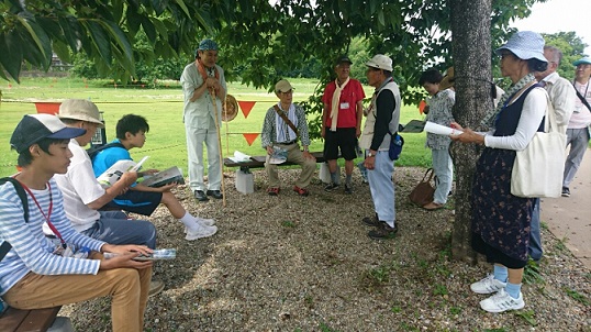 関市弥勒寺官衙遺跡群・池尻大塚古墳・塚原遺跡公園見学の様子1