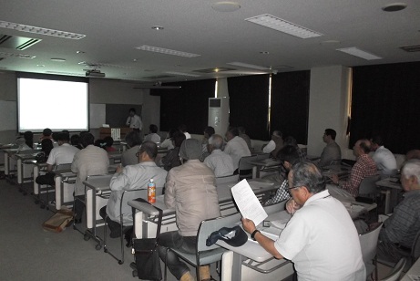 席田郡建郡1300年記念　春の歴史文化探訪セミナーの様子2